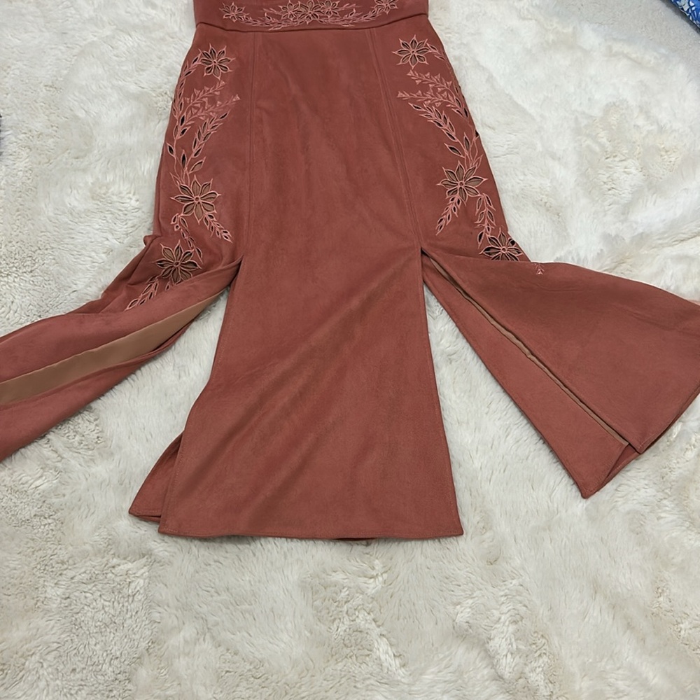 PatBo Faux Suede V Neck Midi Dress Rose - Picture 12 of 13